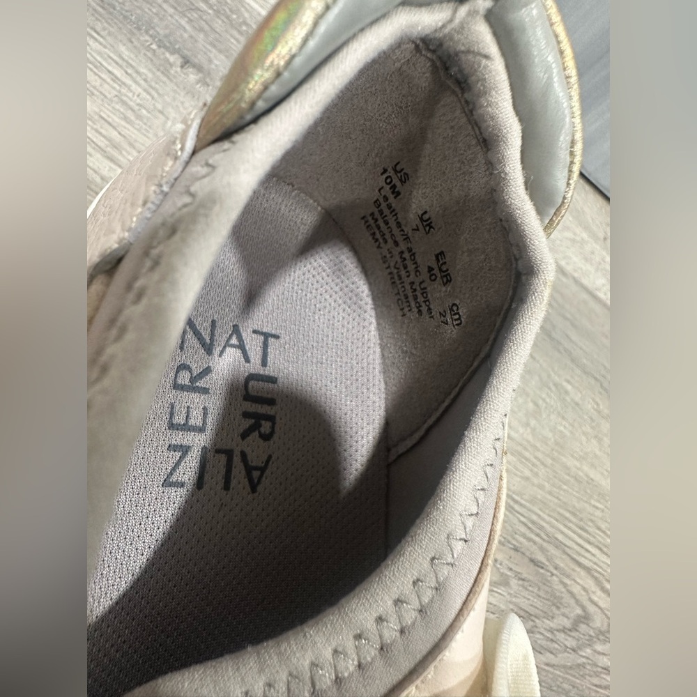 Naturalizer Remy Stretch Sneaker - Picture 8 of 12